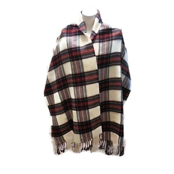 Abercrombie & Fitch Women's Soft Plaid Blanket Scarf - Picture 3 of 4